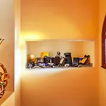 摄影艺术精品酒店 酒店 4*
