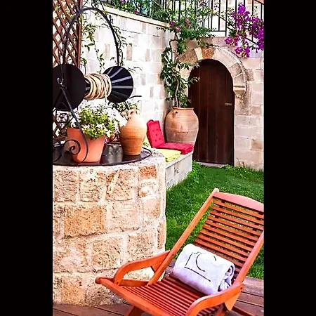 In Art Boutique Rhodes City