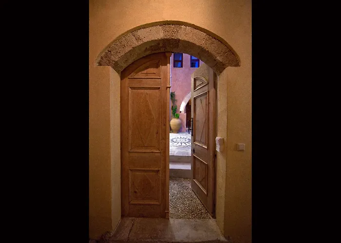 Hotel In Art Boutique 4*