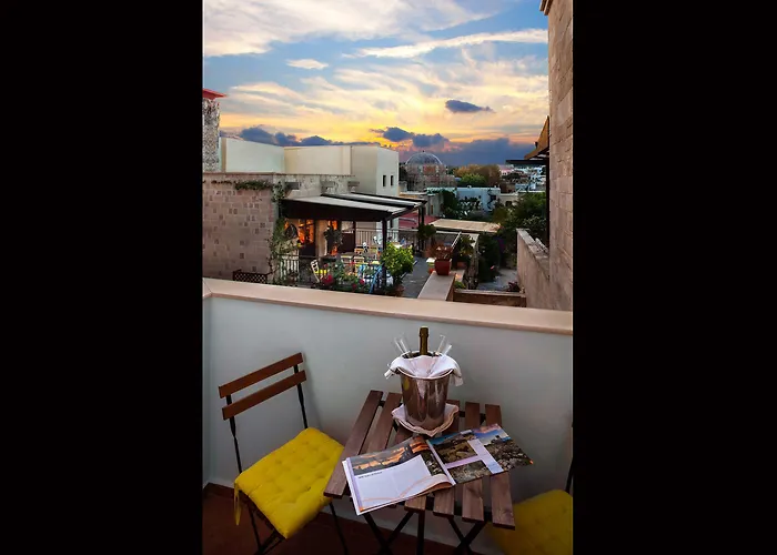 In Camera Art Boutique Rhodes City