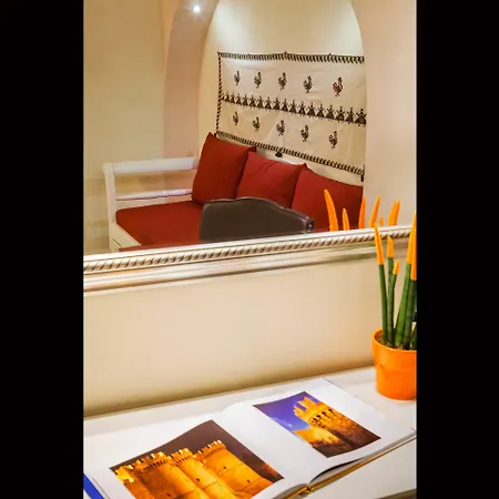 In Art Boutique Ξενοδοχείο 4*